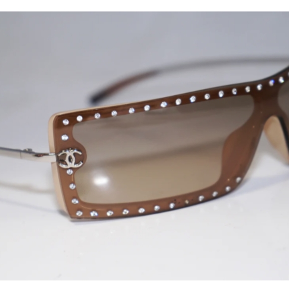 Chanel Diamond Studs Vintage Shield Sunglasses - Picture 2 of 9